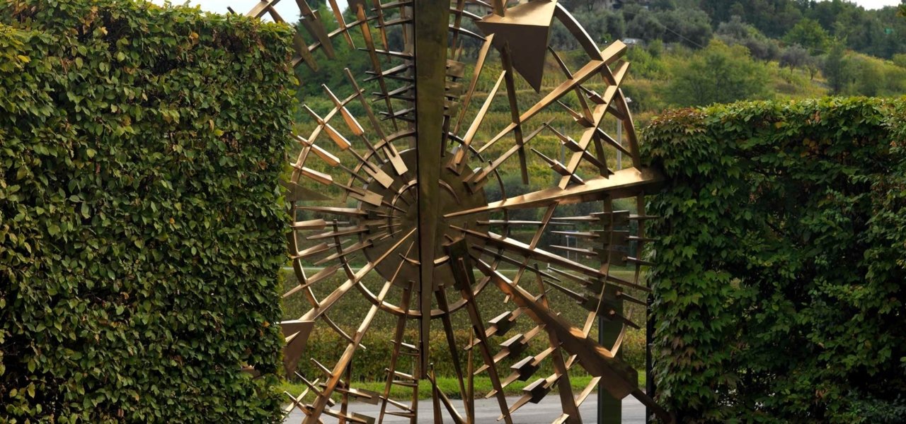 Inno al Sole by Arnaldo Pomodoro